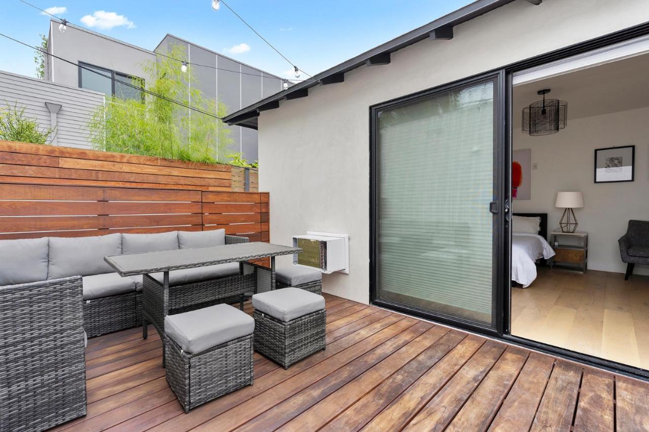 Modern Guest Room Los Angeles Exteriér fotografie
